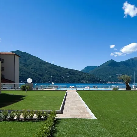 アパート Contemporary 2 Bed With Pool And Jacuzzi カンネロ・リヴィエーラ